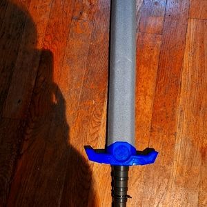 Men's knight costume size small